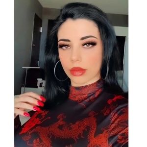 Meet your Posher, Tala